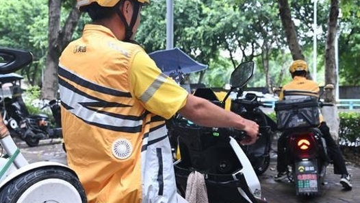 美团首批智能“降温工服”在重庆试点